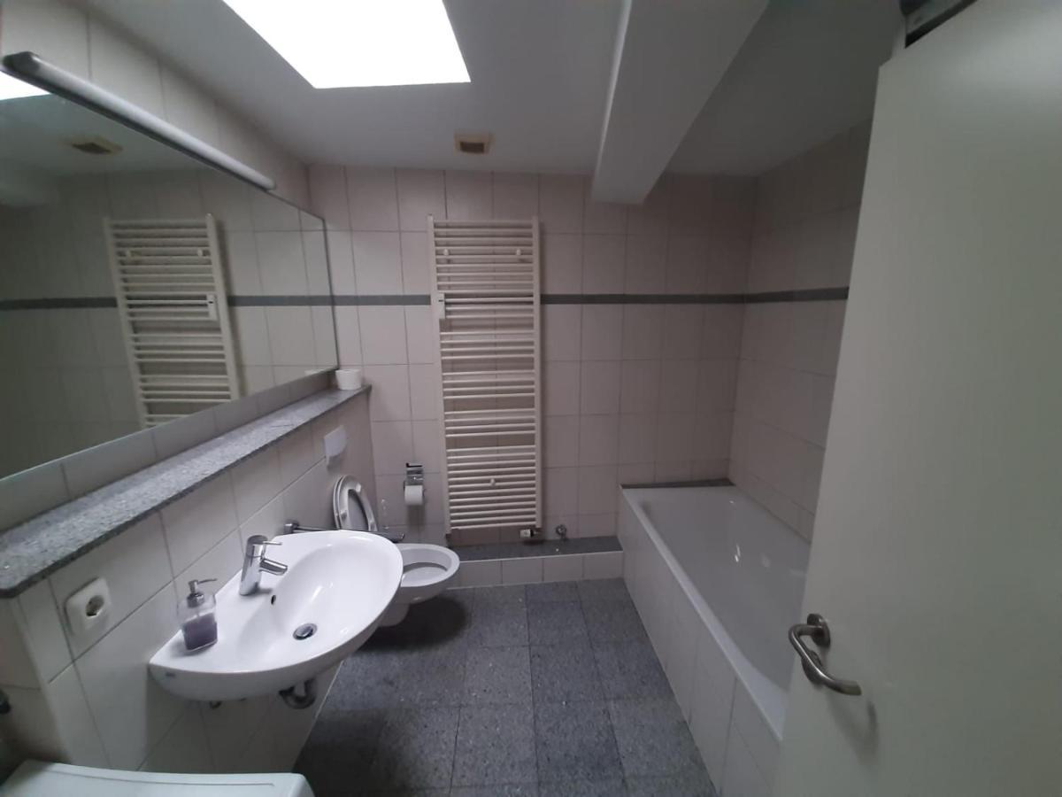Avi City Burgplatz Apartments دوسلدورف المظهر الخارجي الصورة